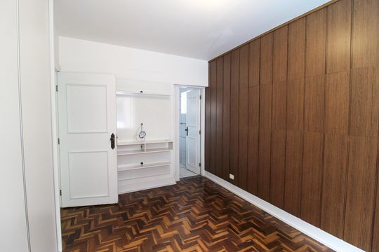 Quarto 3 de casa para alugar com 4 quartos, 401m² em Instituto de Previdencia, São Paulo