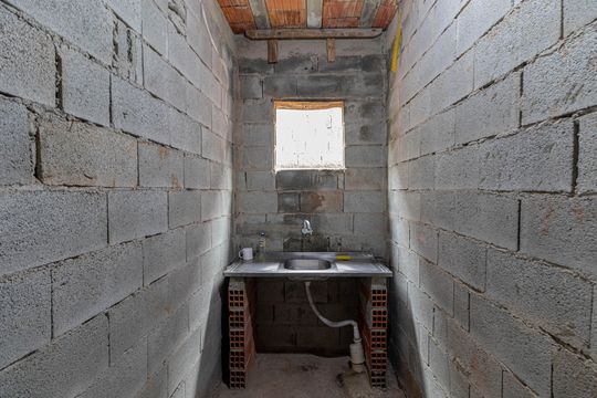 Cozinha de casa à venda com 2 quartos, 150m² em Jardim Senice, São Paulo