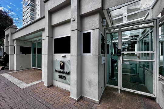Fachada  de apartamento à venda com 2 quartos, 111m² em Cidade Monções, São Paulo