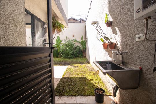 Área de Serviço de casa à venda com 3 quartos, 129m² em Santo Inácio, Curitiba