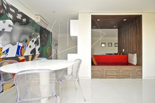 Apartamento à venda com 2 quartos, 143m² em Pinheiros, São Paulo