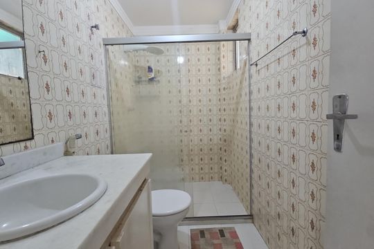 Banheiro de apartamento para alugar com 1 quarto, 72m² em Matatu, Salvador