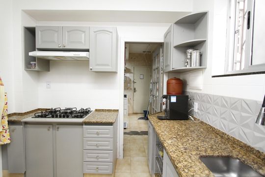 Cozinha de apartamento à venda com 3 quartos, 116m² em Floresta, Belo Horizonte