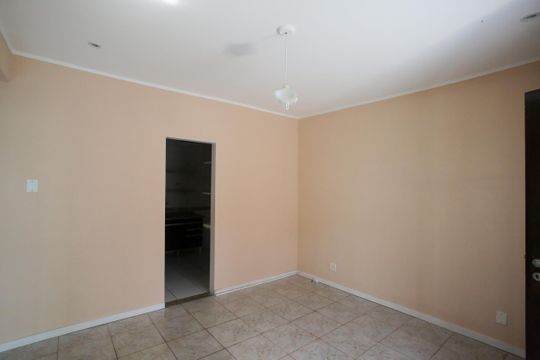 Sala de casa de condomínio à venda com 3 quartos, 106m² em Pechincha, Rio de Janeiro