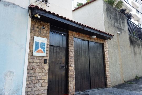 Fachada da Vila de casa de condomínio à venda com 3 quartos, 106m² em Pechincha, Rio de Janeiro