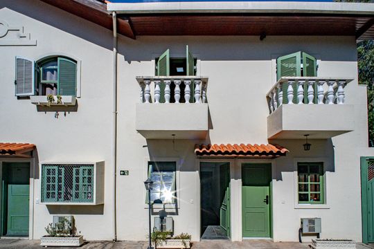 Fachada de casa de condomínio à venda com 2 quartos, 128m² em Jardim Ester, São Paulo