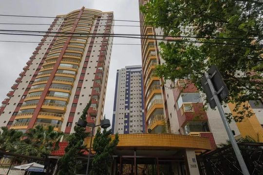 Fachada de apartamento à venda com 3 quartos, 165m² em Vila Deodoro, São Paulo