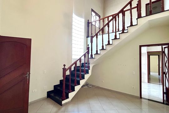 Casa para alugar com 3 quartos, 174m² em Vila Rio de Janeiro, Guarulhos