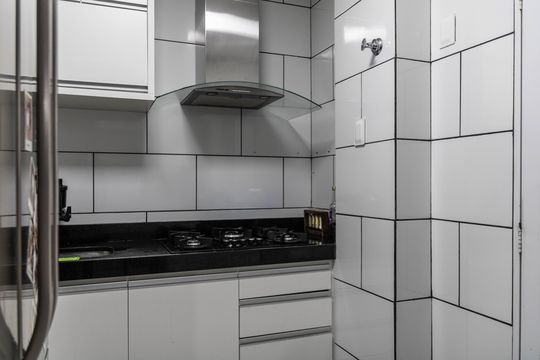 Cozinha de apartamento à venda com 3 quartos, 85m² em Cinquentenario, Belo Horizonte