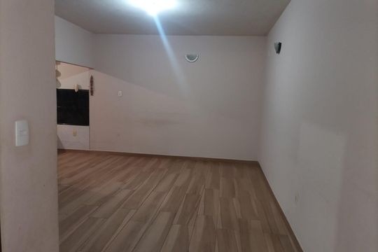 Sala de casa à venda com 2 quartos, 130m² em Ingá, Betim