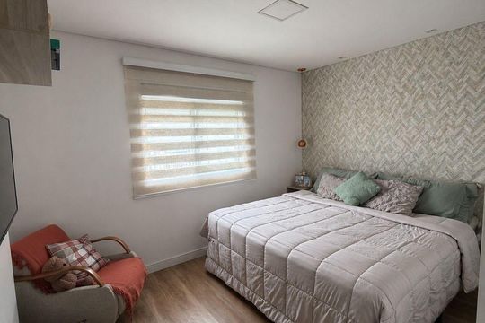 Quarto de apartamento para alugar com 2 quartos, 98m² em Morumbi, São Paulo