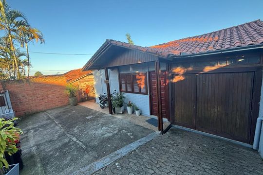 Casa à venda com 3 quartos, 102m² em Santo Afonso, Novo Hamburgo