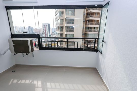 Varanda de kitnet/studio para alugar com 1 quarto, 30m² em Ipiranga, São Paulo