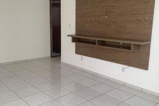 Sala de apartamento para alugar com 3 quartos, 96m² em Jardim América, Goiânia