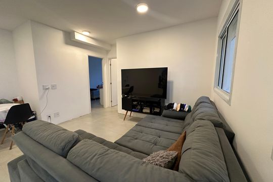 Sala de apartamento para alugar com 2 quartos, 69m² em Jardim Esperanca, Barueri