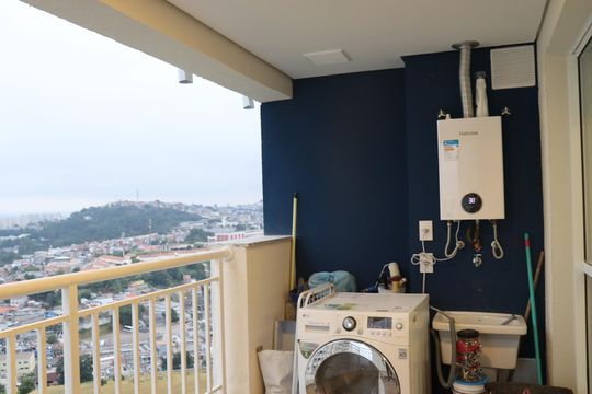 Área de Serviço de apartamento para alugar com 2 quartos, 69m² em Jardim Esperanca, Barueri