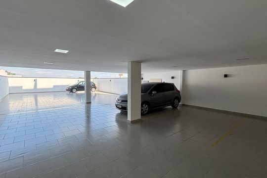 Garagem de apartamento à venda com 2 quartos, 100m² em Jardim Santo Alberto, Santo André