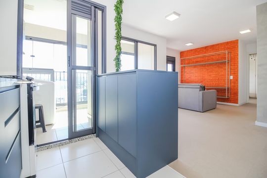 Cozinha de apartamento à venda com 2 quartos, 68m² em Vila Anastácio, São Paulo