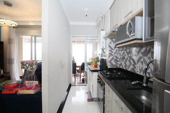 Cozinha de apartamento para alugar com 1 quarto, 45m² em Fazenda Morumbi, São Paulo