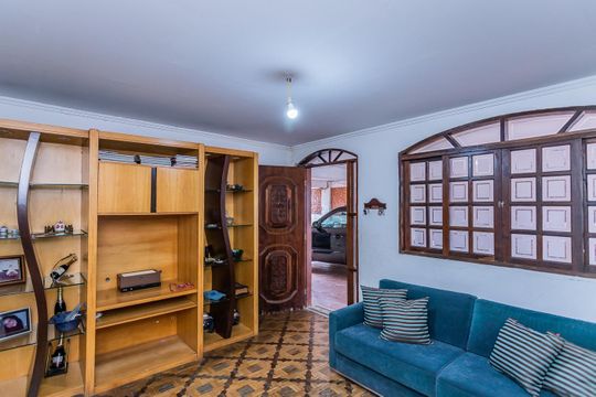 Casa para alugar com 10 quartos, 500m² em Vila Pereira Barreto, São Paulo