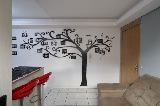 Sala de apartamento à venda com 2 quartos, 50m² em Guajuviras, Canoas