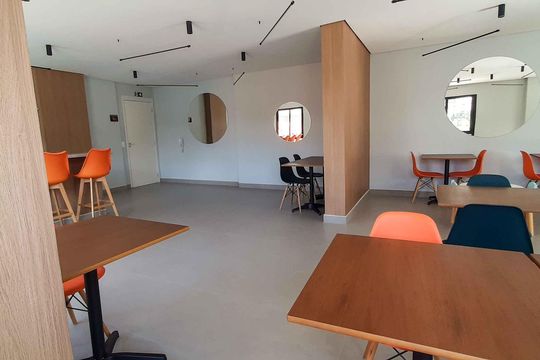 Área comum de apartamento para alugar com 3 quartos, 50m² em Metalúrgicos, Osasco