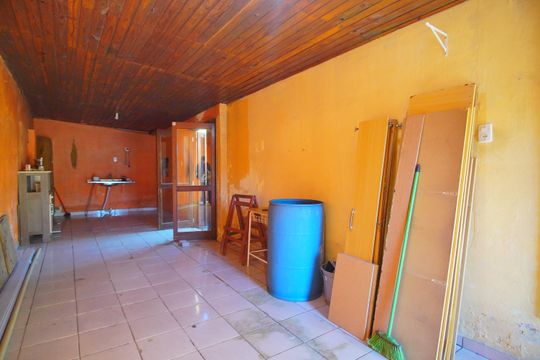 Garagem de casa à venda com 2 quartos, 170m² em Feitoria, São Leopoldo