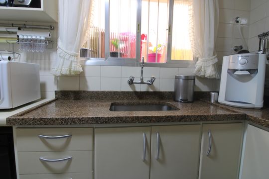 Cozinha de casa à venda com 2 quartos, 150m² em Vila Granada, São Paulo