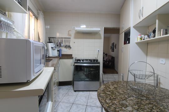 Cozinha de casa à venda com 2 quartos, 150m² em Vila Granada, São Paulo