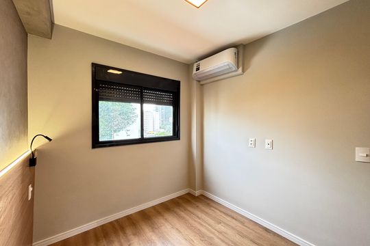 Suíte de apartamento para alugar com 1 quarto, 25m² em Vila Olímpia, São Paulo
