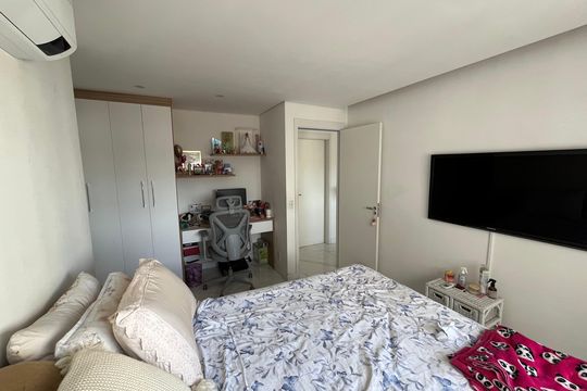 Quarto  de apartamento para alugar com 2 quartos, 110m² em Jardim Vazani, São Paulo