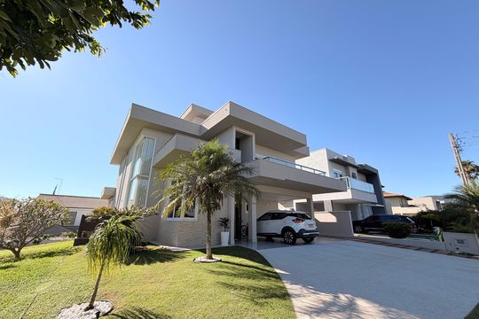 Fachada de casa de condomínio à venda com 3 quartos, 340m² em Medeiros, Jundiaí