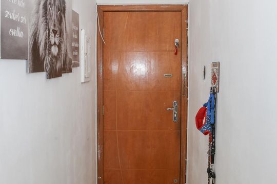 Entrada de apartamento à venda com 2 quartos, 74m² em Bom Retiro, São Paulo