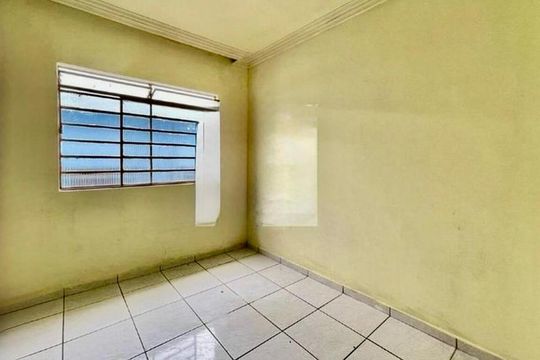 Casa para alugar com 1 quarto, 40m² em Aparecida, Belo Horizonte