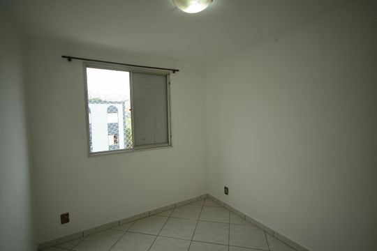 Quarto 1  de apartamento à venda com 2 quartos, 48m² em Jd Iraja, São Bernardo do Campo