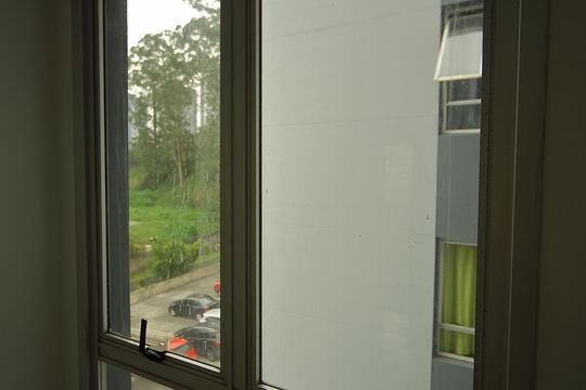 Sala-janela-vista  de apartamento à venda com 2 quartos, 48m² em Jd Iraja, São Bernardo do Campo