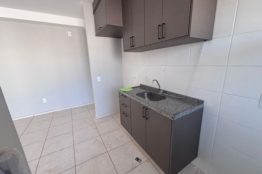 Cozinha de apartamento à venda com 3 quartos, 57m² em Recreio dos Bandeirantes, Rio de Janeiro