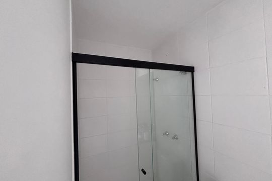 Banheiro do Quarto 1 de apartamento à venda com 3 quartos, 57m² em Recreio dos Bandeirantes, Rio de Janeiro