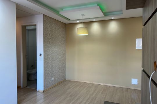 Sala de apartamento para alugar com 2 quartos, 54m² em Loteamento Villa Branca, Jacareí