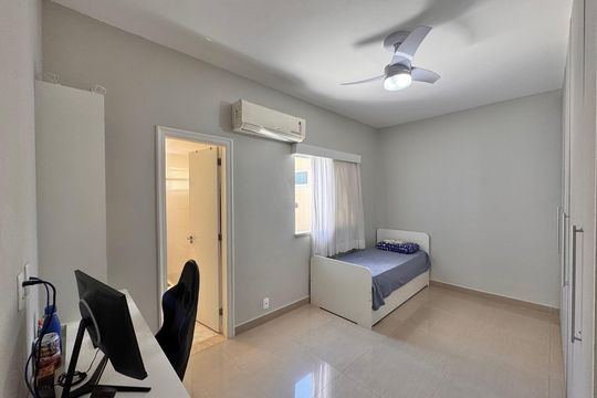 Suite 3 de casa de condomínio à venda com 4 quartos, 310m² em Recreio dos Bandeirantes, Rio de Janeiro