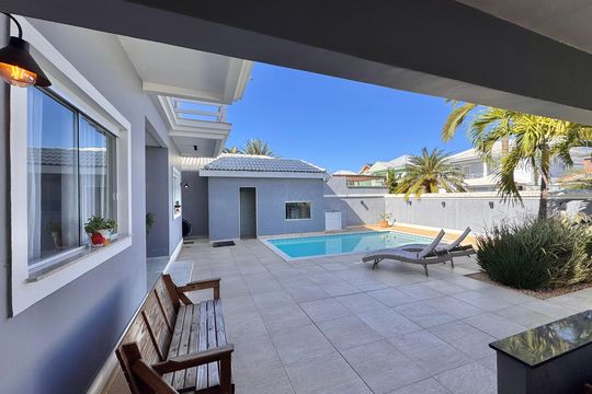 Área externa de casa de condomínio à venda com 4 quartos, 310m² em Recreio dos Bandeirantes, Rio de Janeiro