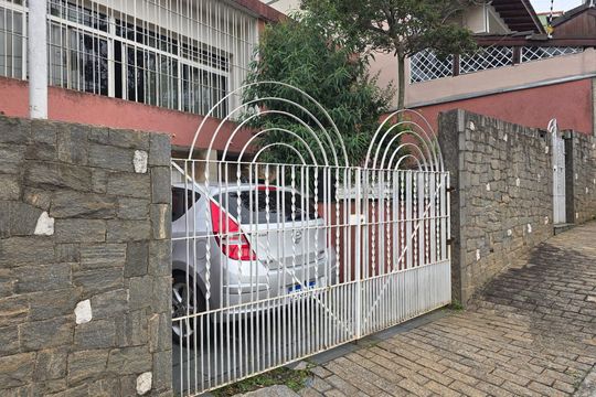Fachada de casa para alugar com 3 quartos, 400m² em Jardim Alianca, Guarulhos