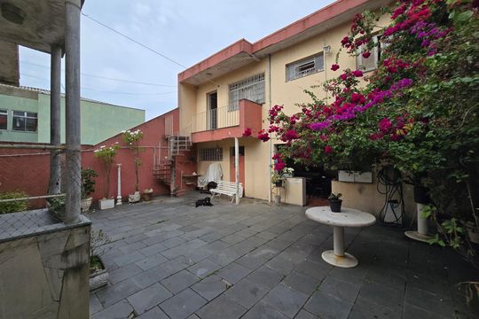 Quintal de casa para alugar com 3 quartos, 400m² em Jardim Alianca, Guarulhos