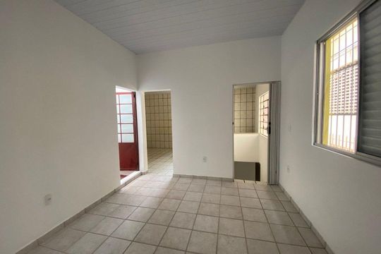 Casa para alugar com 2 quartos, 82m² em Centro, Florianópolis