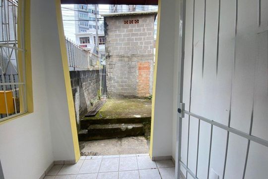 Área comum de casa para alugar com 2 quartos, 82m² em Centro, Florianópolis