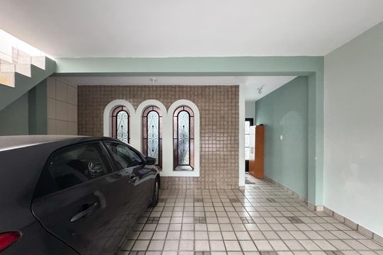 Garagem de casa à venda com 3 quartos, 276m² em Ferrazópolis, São Bernardo do Campo