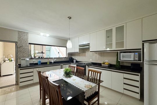 Cozinha  de casa à venda com 3 quartos, 276m² em Ferrazópolis, São Bernardo do Campo
