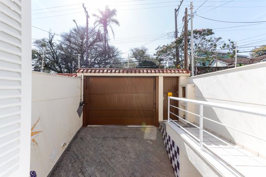 Vista de casa para alugar com 3 quartos, 212m² em Vila Mariza Mazzei, São Paulo