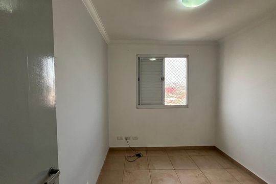 Quarto 2 de apartamento para alugar com 3 quartos, 69m² em Jardim Nosso Lar, São Paulo