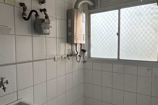 Área de Serviço de apartamento para alugar com 3 quartos, 69m² em Jardim Nosso Lar, São Paulo